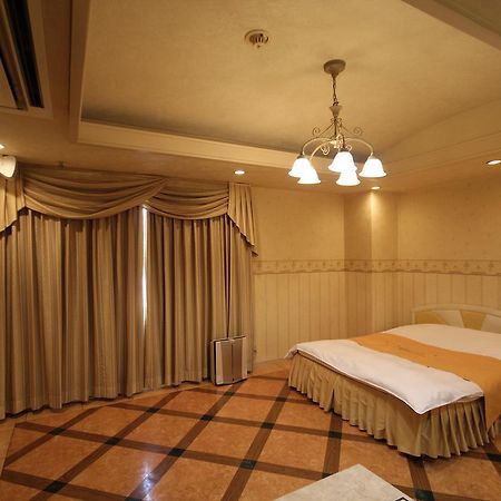 Hotel Afternoon (Adults Only) Osaka Bagian luar foto